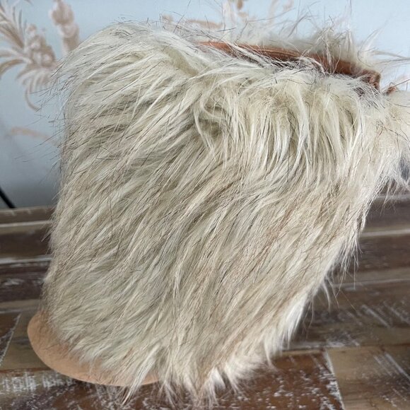 Colin Stuart Removable Faux Fur Ankle Booties Sz 7 1/2 - Picture 2 of 16